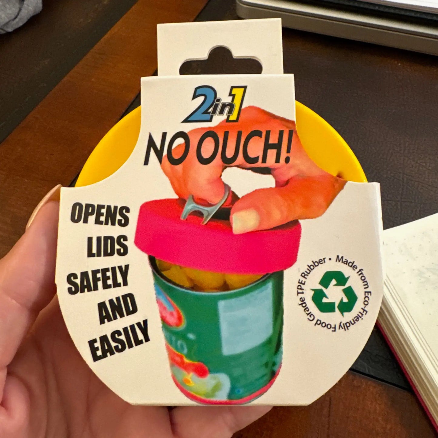 2 in 1 no ouch lid opener